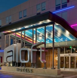 ALOFT OMAHA WEST