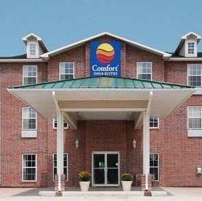 COMFORT INN & SUITES