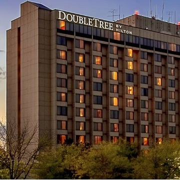 DOUBLETREE HOTEL ST. LOUIS