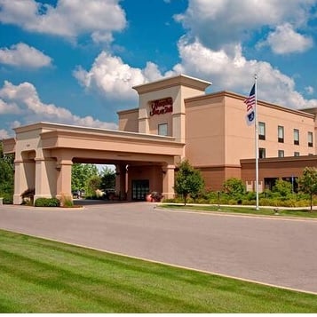 HAMPTON INN & SUITES GRAND RAPIDS AIRPORT