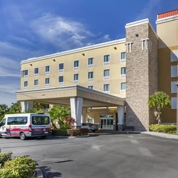 HAMPTON INN & SUITES BY HILTON FAIRGROUNDS/CASINO