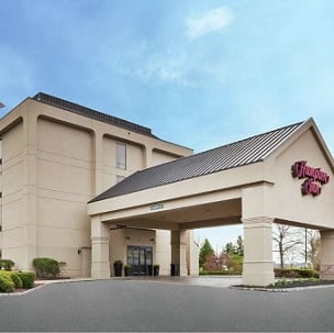 HAMPTON INN CLINTON