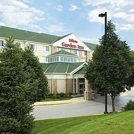 HILTON GARDEN INN OVERLAND PARK