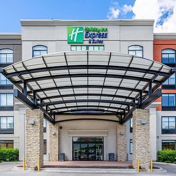 HOLIDAY INN EXPRESS & SUITES CHICAGO