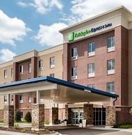 HOLIDAY INN EXPRESS & SUITES