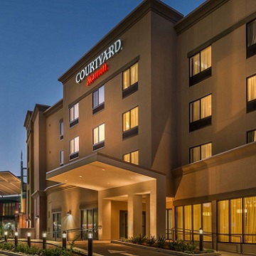 COURTYARD BY MARRIOTT DOWNTOWN/RIVERFRONT