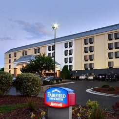 FAIRFIELD INN & SUITES WINSTON-SALEM HANES MALL