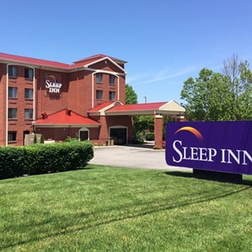 SLEEP INN NASHVILLE/BRENTWOOD/COOL SPRINGS