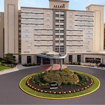 THE ALLOY KING OF PRUSSIA, A DOUBLETREE